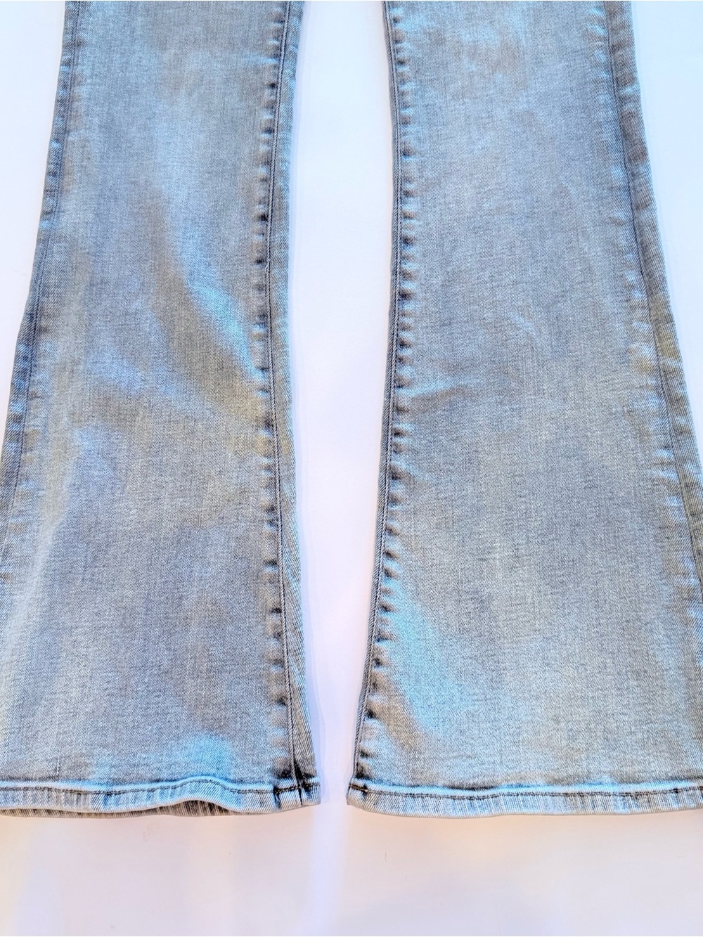 Veronica Beard Beverly Skinny-Flare Jean Light Blue Wash Boot-Cut Size 28 - Picture 7 of 16
